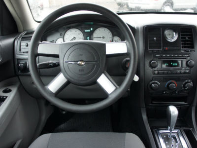 2007 Chrysler 300  Base