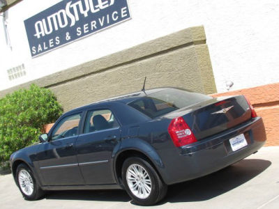 2008 Chrysler 300  LX