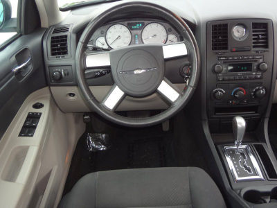 2007 Chrysler 300  Base