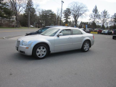 2005 Chrysler 300  Touring