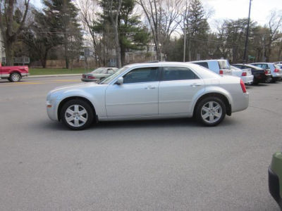 2005 Chrysler 300  Touring
