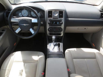2006 Chrysler 300  Touring