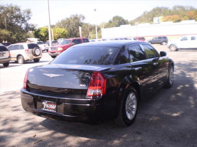 2005 Chrysler 300