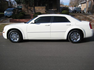 2005 Chrysler 300  Touring