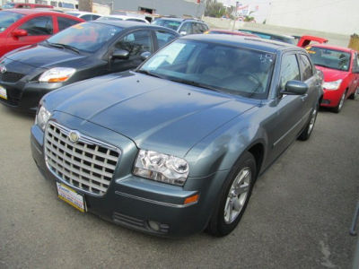 2008 Chrysler 300  LX