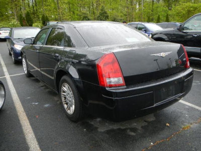 2007 Chrysler 300  Base