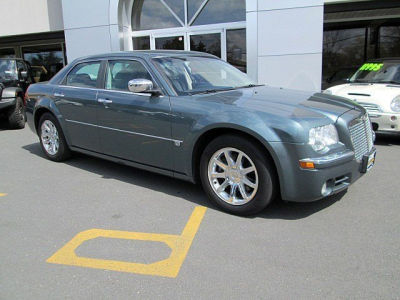 2005 Chrysler 300  300C