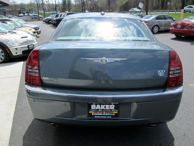 2005 Chrysler 300  300C