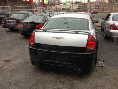 2007 Chrysler 300  Base