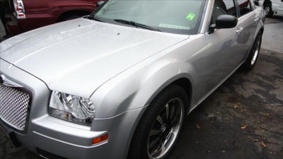 2006 Chrysler 300  Base