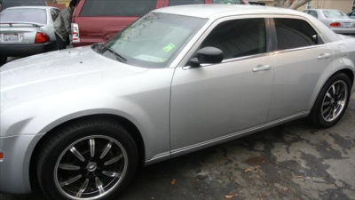 2006 Chrysler 300  Base