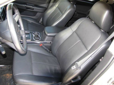 2010 Chrysler 300  Touring