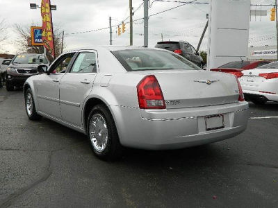 2006 Chrysler 300  Touring