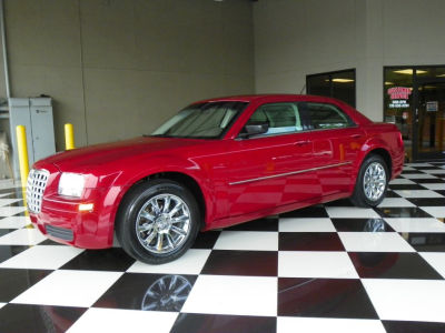 2008 Chrysler 300  LX