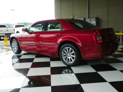 2008 Chrysler 300  LX