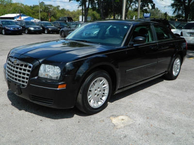 2007 Chrysler 300  Base