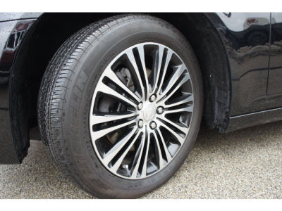 2012 Chrysler 300  S V8