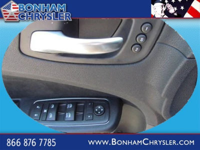 2012 Chrysler 300  SRT-8