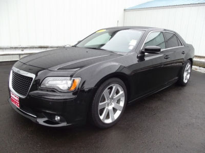 2012 Chrysler 300  SRT-8