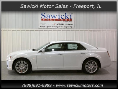 2012 Chrysler 300C  Luxury Series