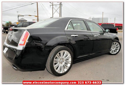 2013 Chrysler 300C  Base