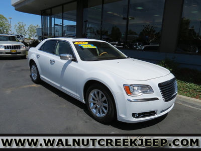 2013 Chrysler 300C  Base