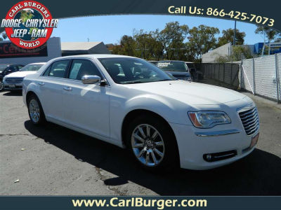 2013 Chrysler 300C  Base