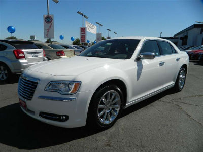 2013 Chrysler 300C  Base