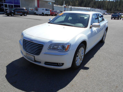 2013 Chrysler 300C  Luxury Series