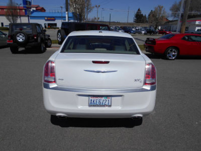 2013 Chrysler 300C  Luxury Series