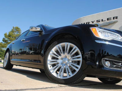 2012 Chrysler 300C  Base