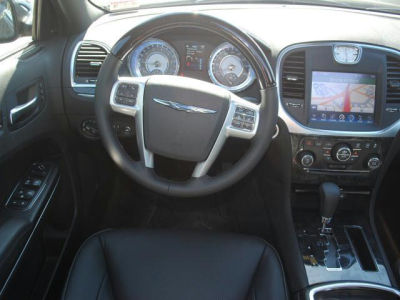 2012 Chrysler 300C  Base