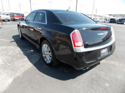 2013 Chrysler 300C  Luxury Series