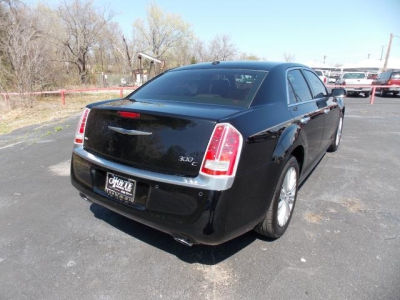 2013 Chrysler 300C  Luxury Series