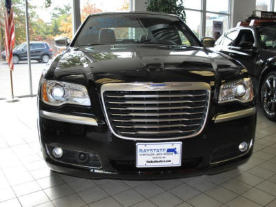 2012 Chrysler 300C  Luxury Series