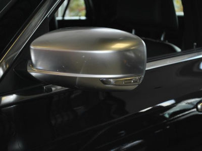 2012 Chrysler 300C  Luxury Series