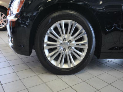 2012 Chrysler 300C  Luxury Series