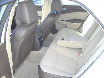 2012 Chrysler 300C  Luxury Series