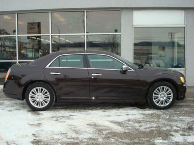 2012 Chrysler 300C  Luxury Series