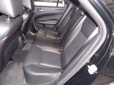 2012 Chrysler 300C