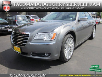 2011 Chrysler 300C  Base