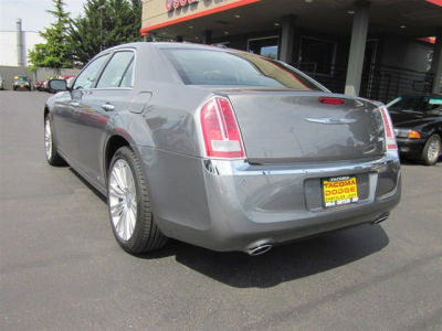 2011 Chrysler 300C  Base
