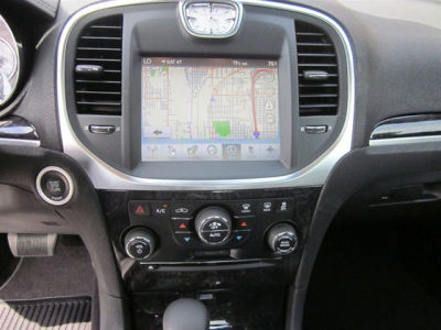 2011 Chrysler 300C  Base