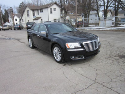 2012 Chrysler 300C  Base