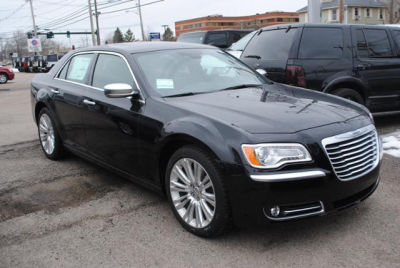 2012 Chrysler 300C  Luxury Series