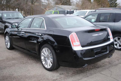 2012 Chrysler 300C  Luxury Series