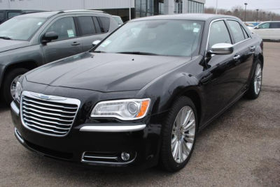 2012 Chrysler 300C  Luxury Series