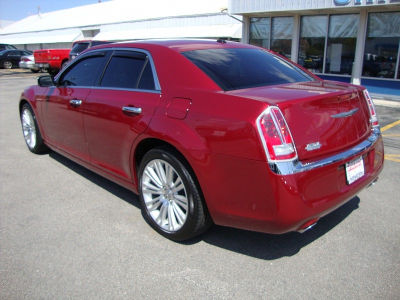 2012 Chrysler 300C  Base