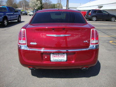 2012 Chrysler 300C  Base