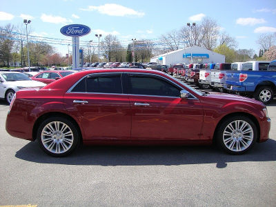 2012 Chrysler 300C  Base